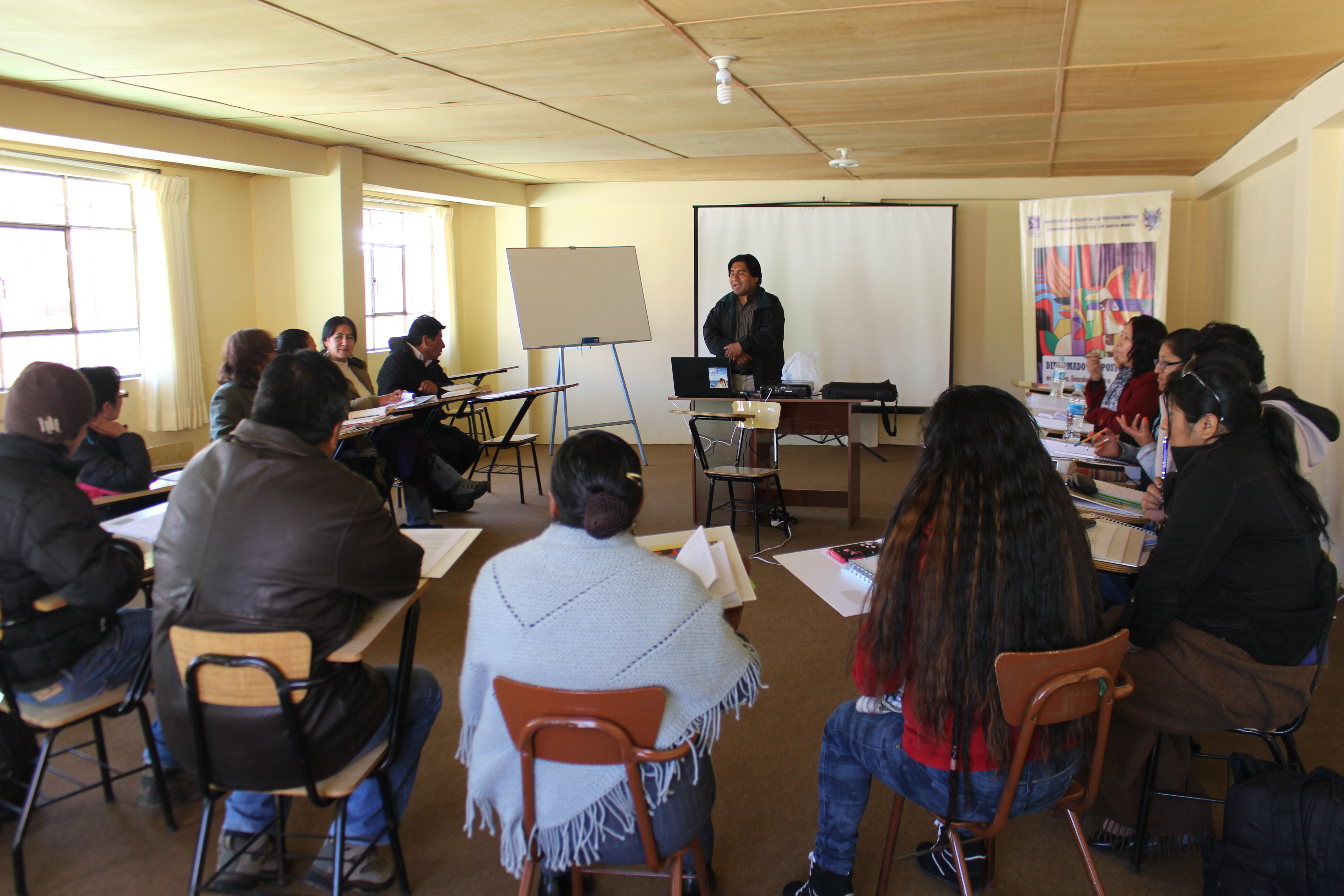 Con una conferencia magistral se dio inicio a las labores académicas del Diplomado en Género, Descolonización e Interculturalidad desde las Culturas Andinas