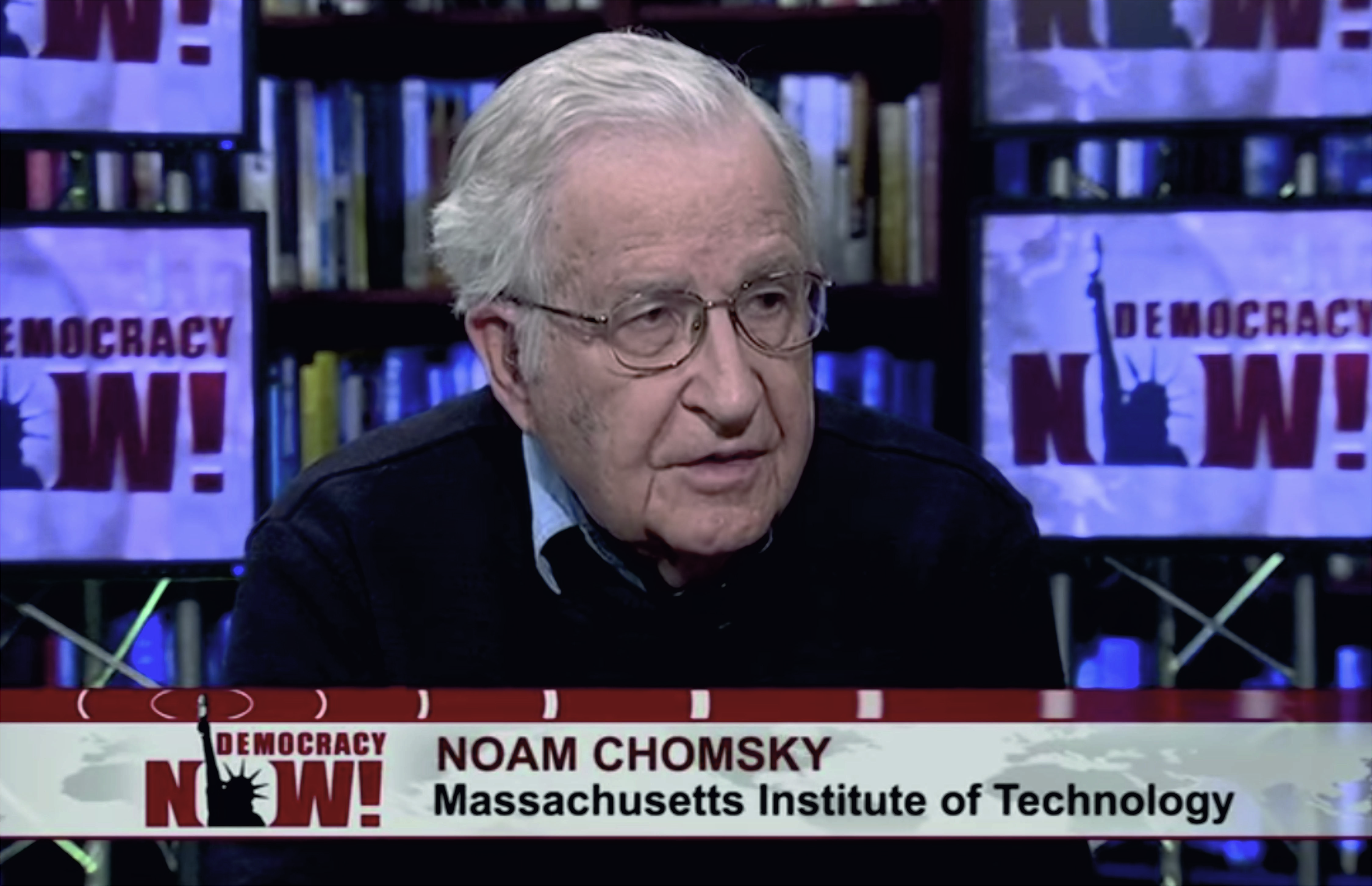 Críticas de Noam Chomsky a los gobiernos latinoamericanos de izquierda