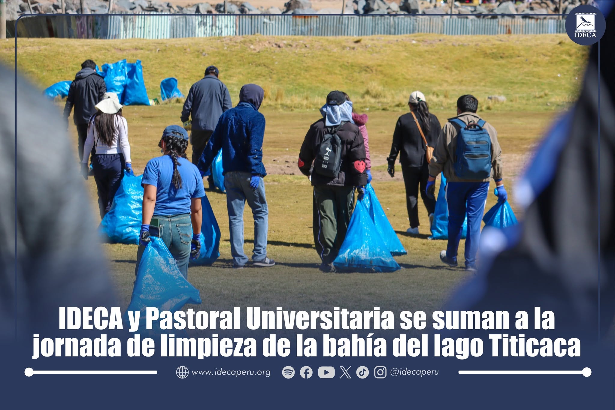 IDECA y Pastoral Universitaria se suman a la jornada de limpieza de la bahía del lago Titicaca